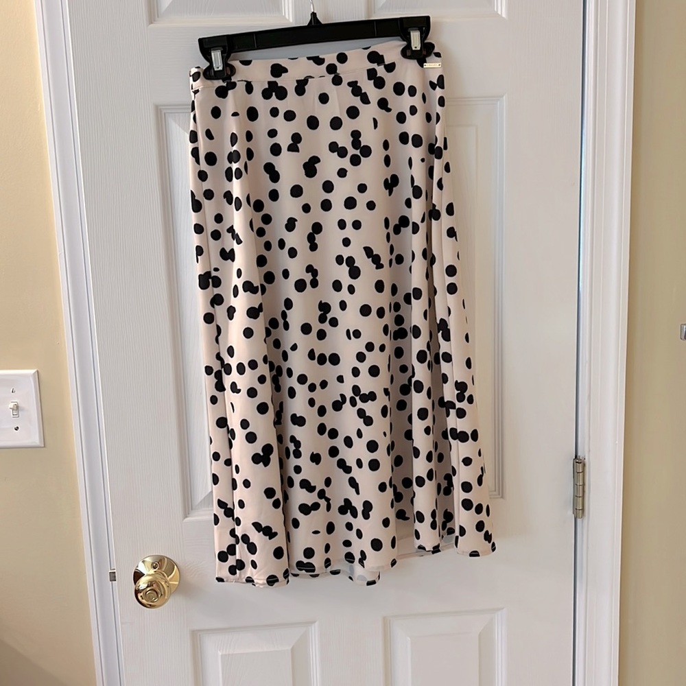 Tahari Women Skirt